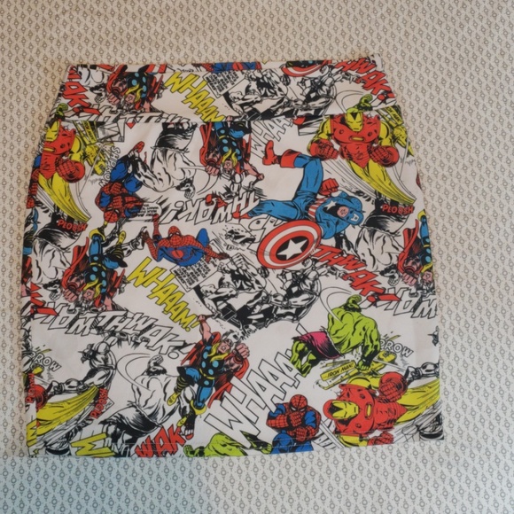 Marvel Heroes Mini Skirt - Picture 1 of 8